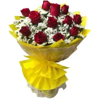 A Dozen of Fresh Red Roses Bouquet