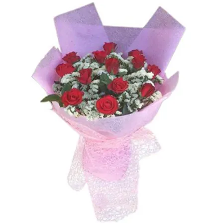 12 Red Color Roses in Bouquet